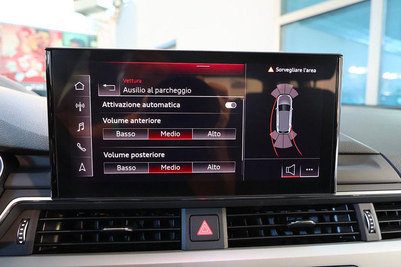 AUDI A4 35 TFSI Avant S-Tronic S-Line - 25
