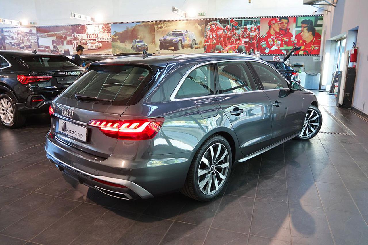AUDI A4 35 TFSI Avant S-Tronic S-Line - 9