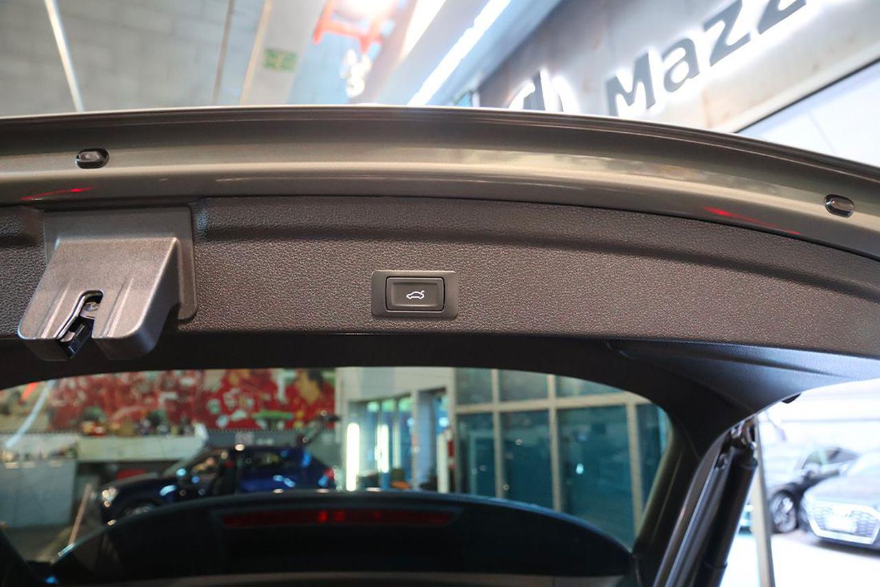 AUDI Q3 40 TDI Sportback Quattro S-Tronic Identity Black - 13