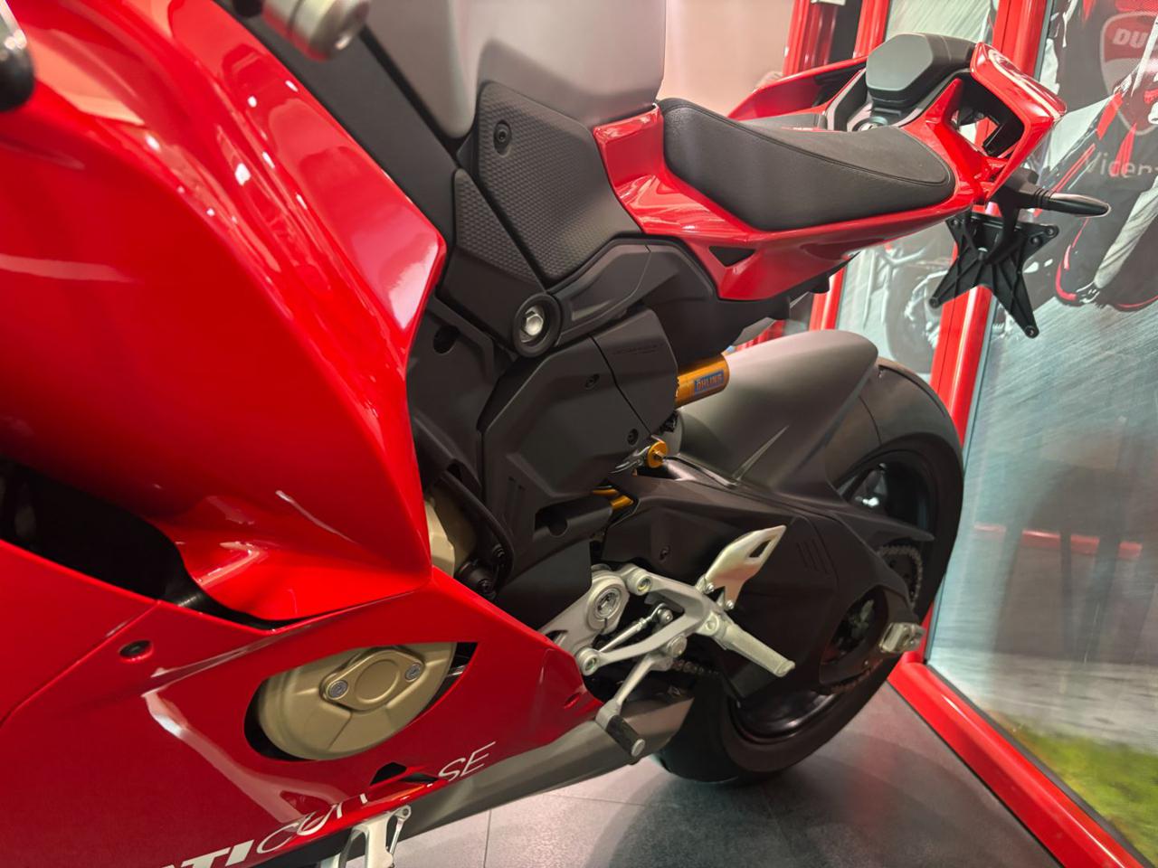 DUCATI Panigale V4 R LIVERY 2026 - 9