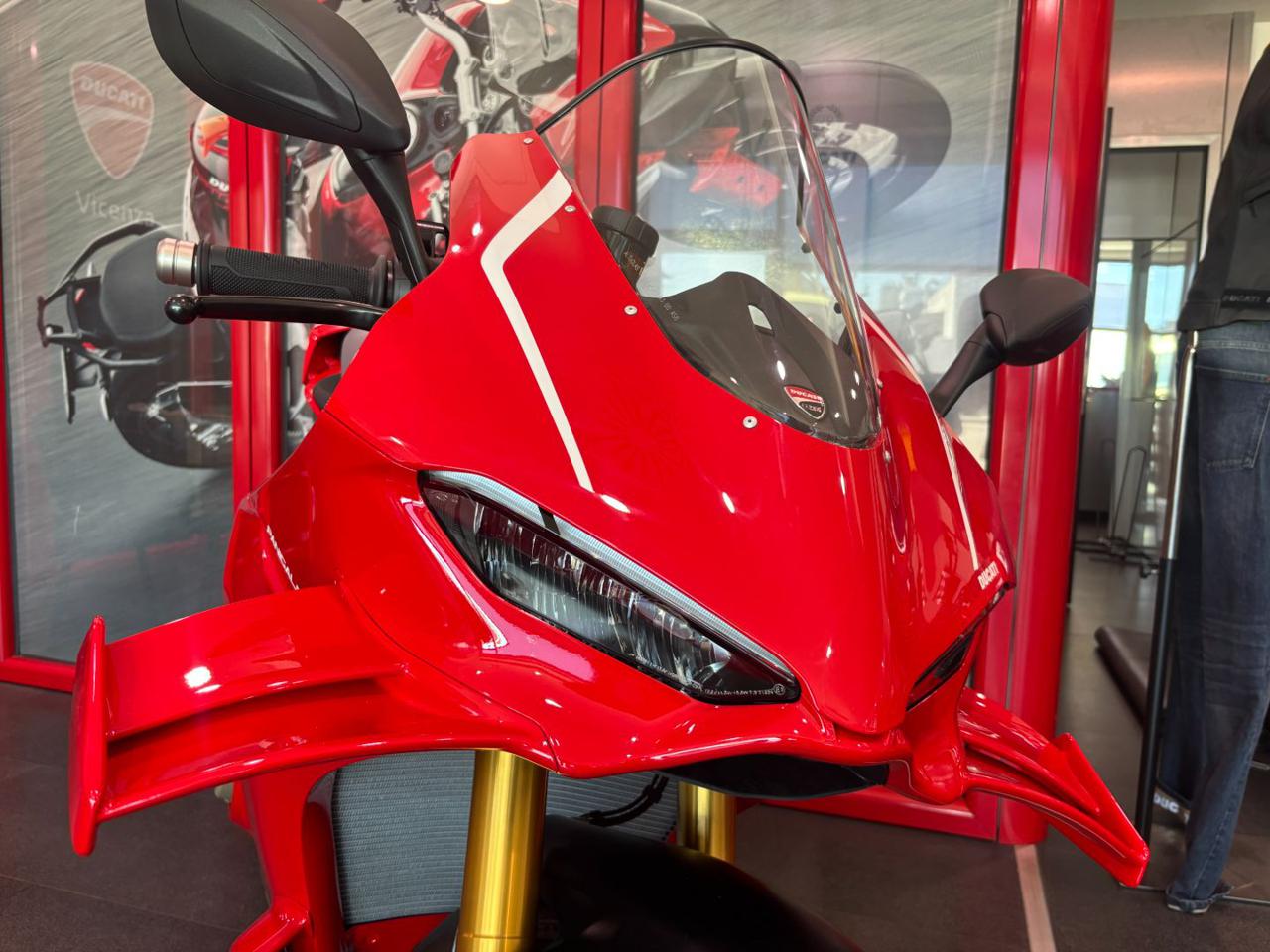 DUCATI Panigale V4 R LIVERY 2026 - 3