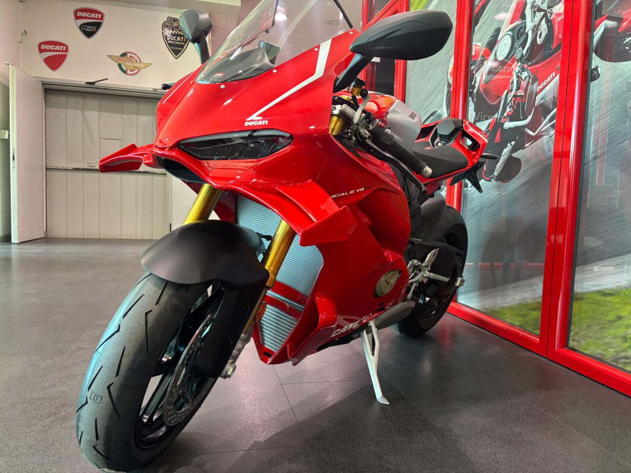 DUCATI Panigale V4 R LIVERY 2026 - 2
