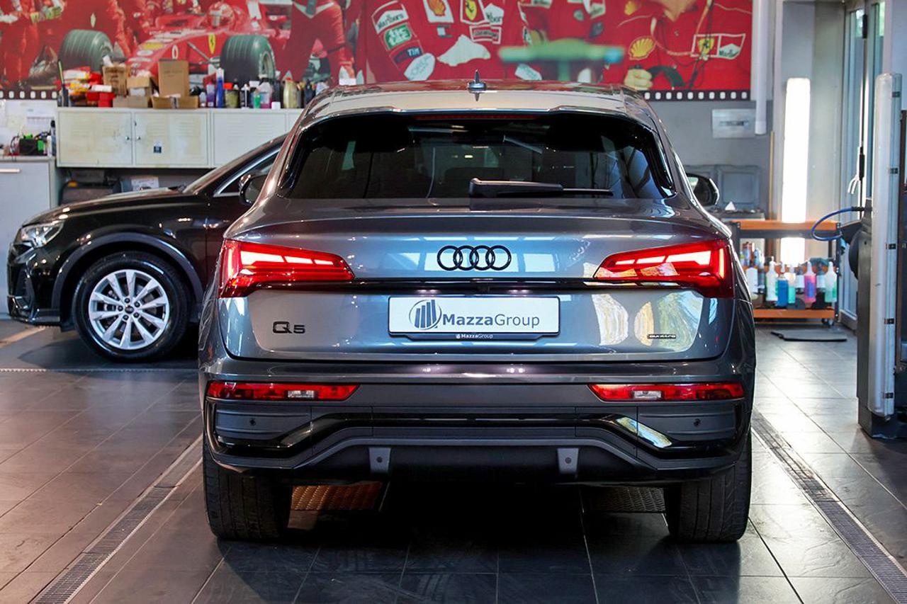 AUDI Q5 40 TDI Sportback Quattro S-Tronic S-Line Plus - 4