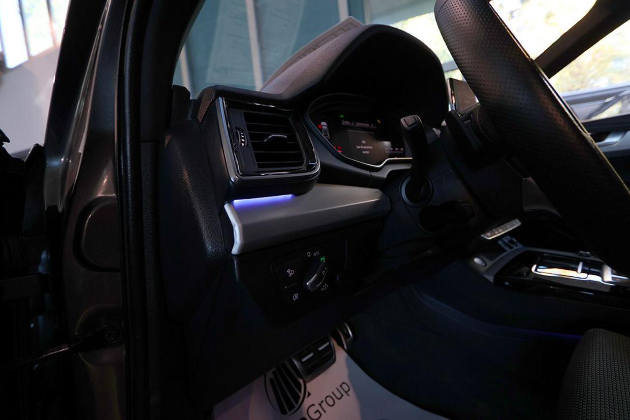 AUDI Q5 40 TDI Sportback Quattro S-Tronic S-Line Plus - 38