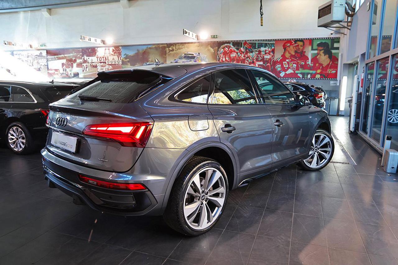 AUDI Q5 40 TDI Sportback Quattro S-Tronic S-Line Plus - 9
