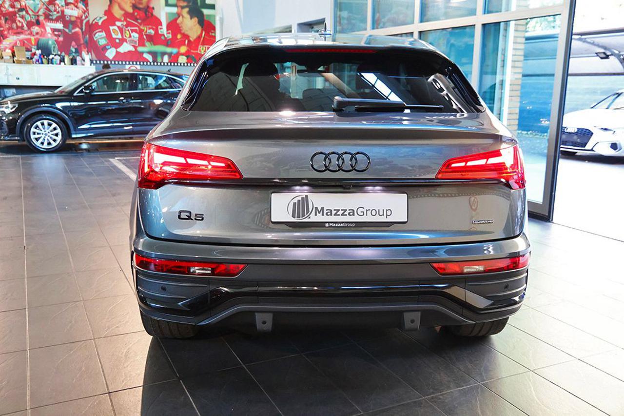 AUDI Q5 40 TDI Sportback Quattro S-Tronic S-Line Plus - 8