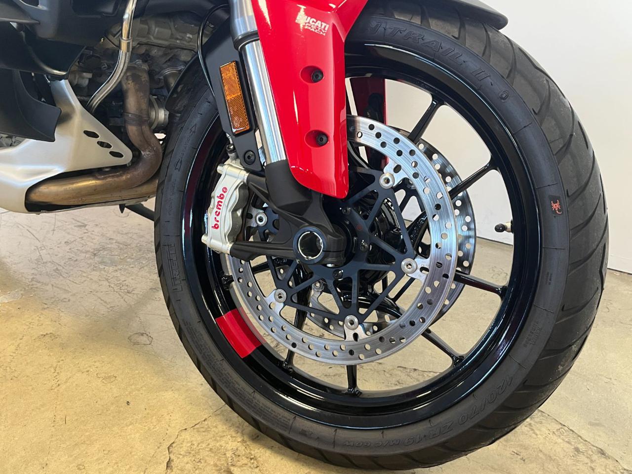 DUCATI Multistrada V4 S RADAR RED - 4