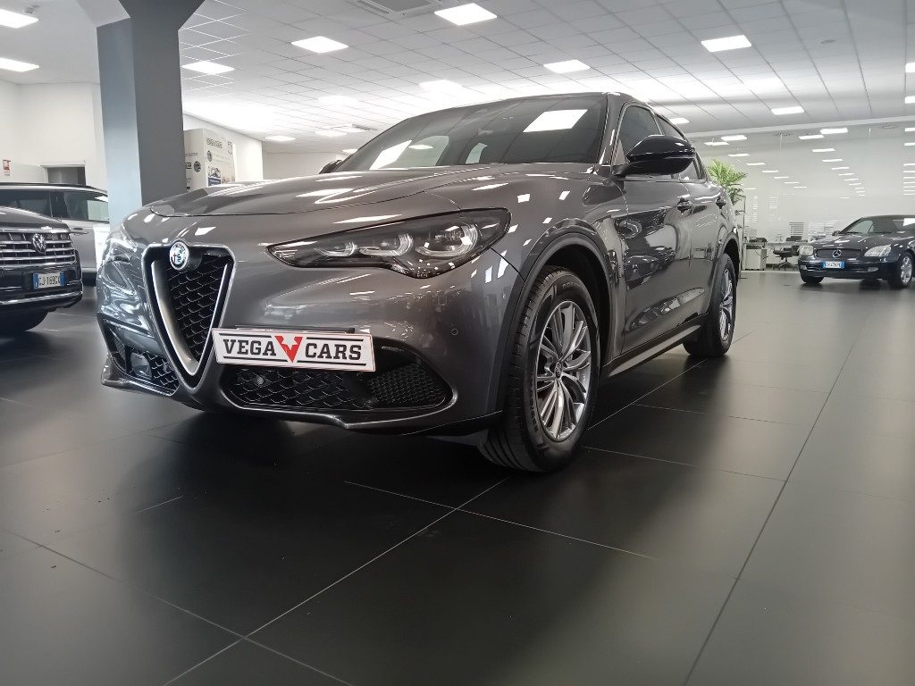 Clicca per ingrandire Stelvio - 2.2 Turbodiesel 210 CV AT8 Q4