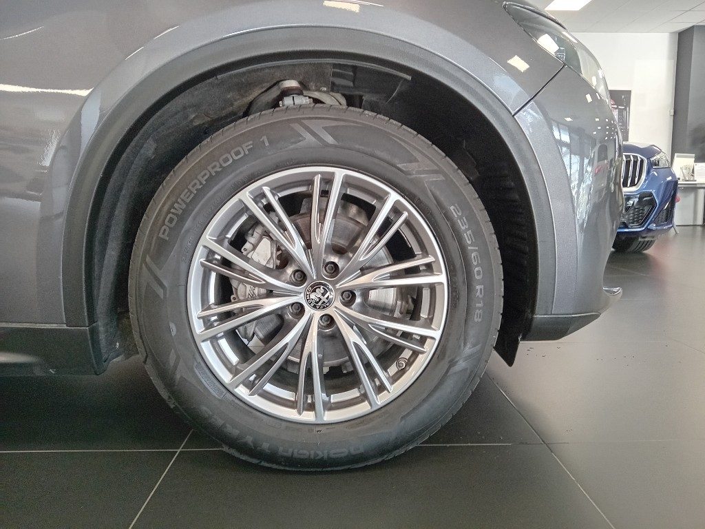 Clicca per ingrandire Stelvio - 2.2 Turbodiesel 210 CV AT8 Q4