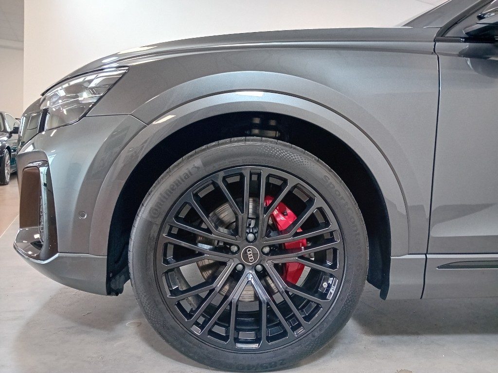 Clicca per ingrandire Q8 - SUV 50 TDI 286 CV quattro tiptronic S line edition