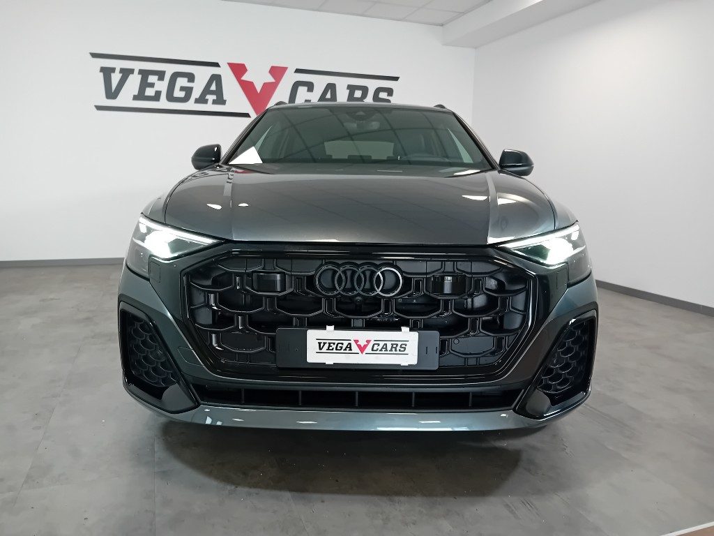 Clicca per ingrandire Q8 - SUV 50 TDI 286 CV quattro tiptronic S line edition