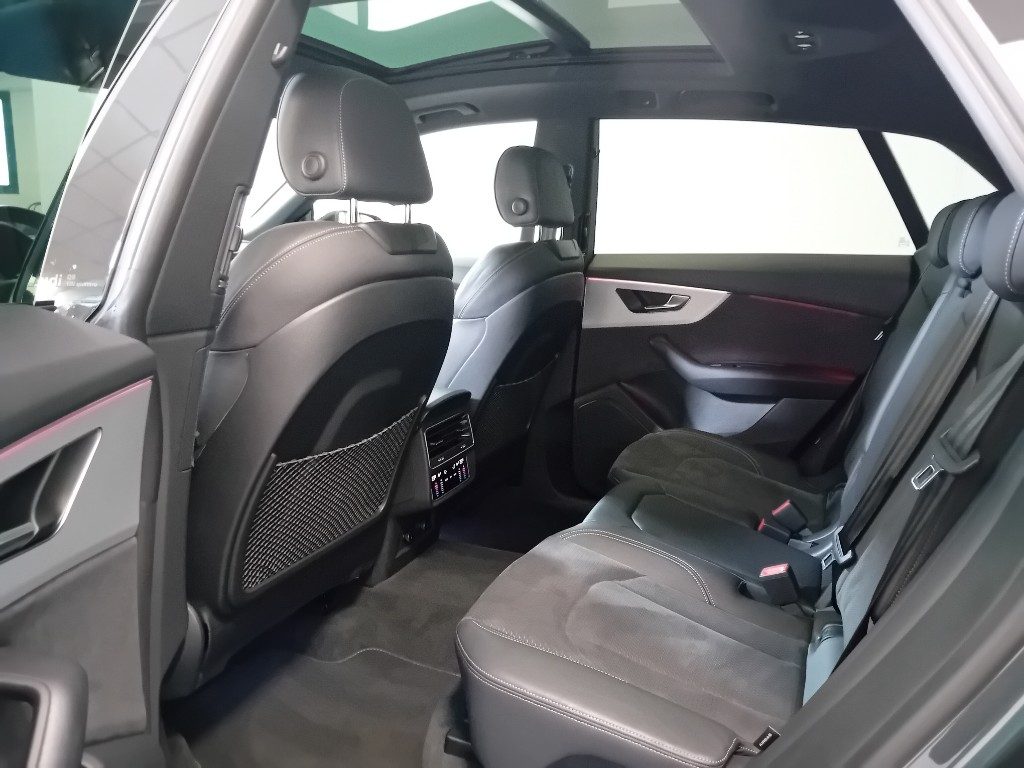 Clicca per ingrandire Q8 - SUV 50 TDI 286 CV quattro tiptronic S line edition