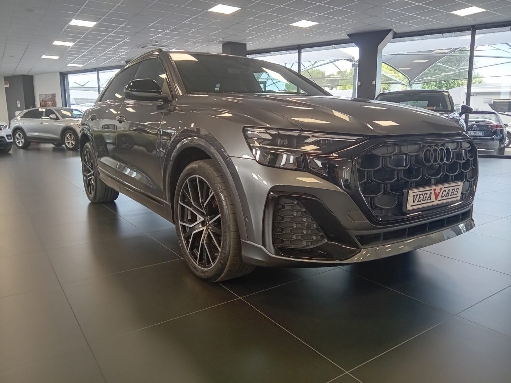 Clicca per ingrandire Q8 - SUV 50 TDI 286 CV quattro tiptronic S line edition