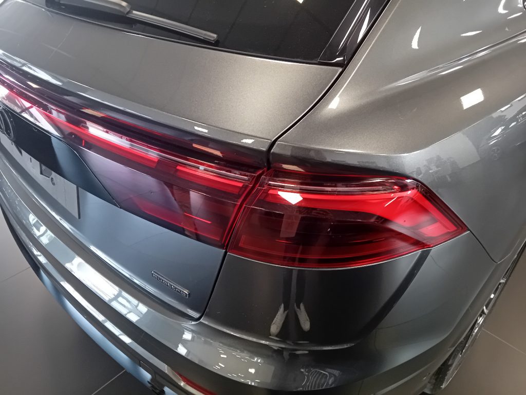 Clicca per ingrandire Q8 - SUV 50 TDI 286 CV quattro tiptronic S line edition