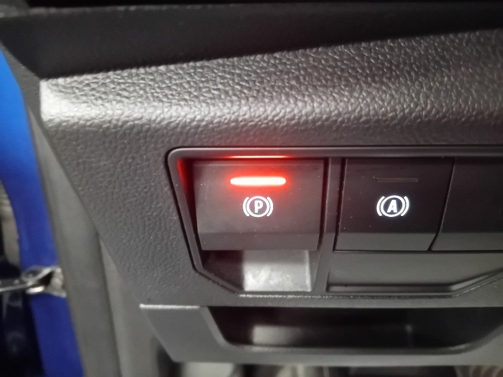 Clicca per ingrandire Austral - Austral Mild Hybrid 160 CV Auto Techno PREZZO REAL