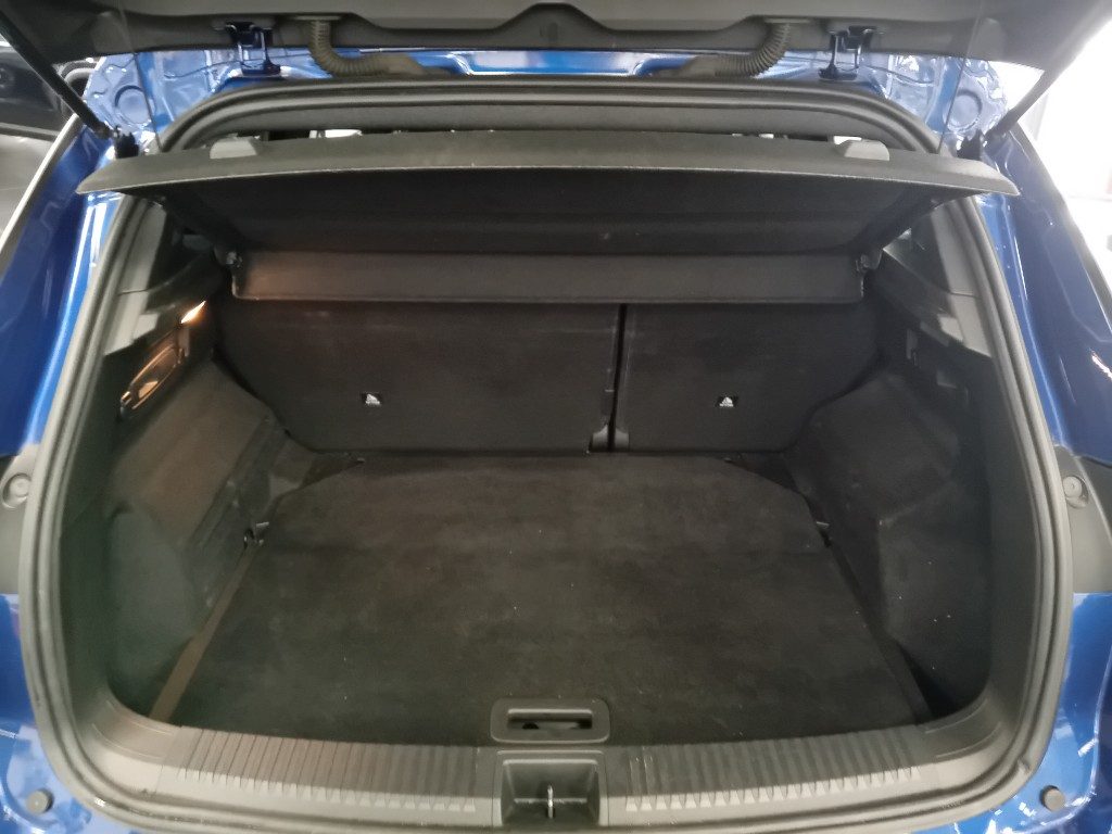Clicca per ingrandire Austral - Austral Mild Hybrid 160 CV Auto Techno PREZZO REAL