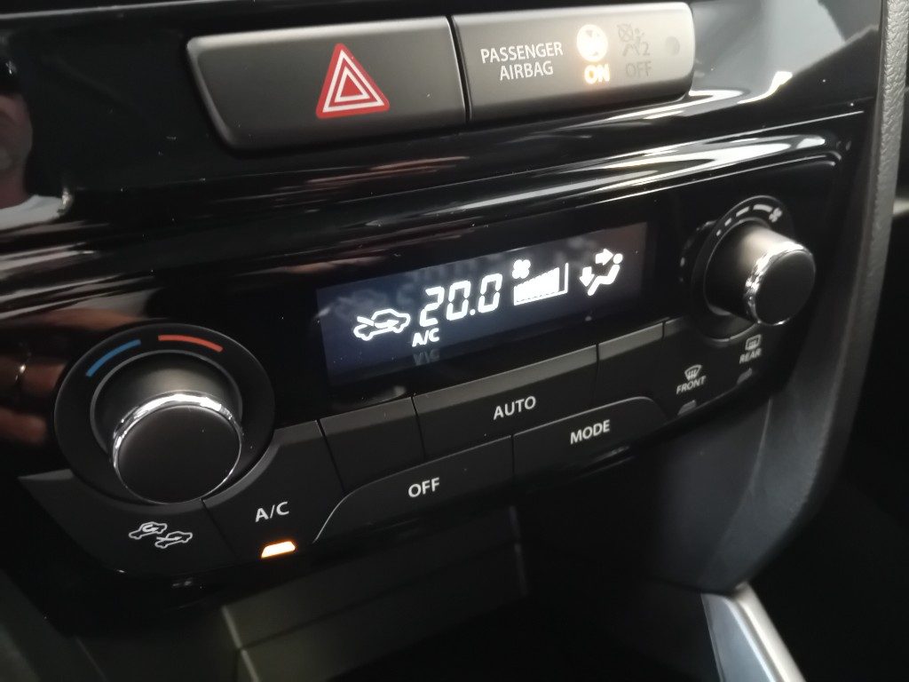 Clicca per ingrandire Vitara - 1.4 Hybrid 4WD AllGrip Cool + OFFERTA PROMO!!!