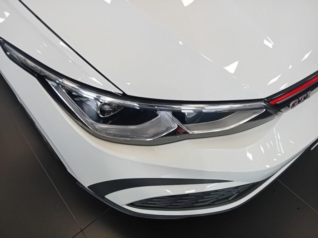 Clicca per ingrandire Golf - 2.0 TSI DSG GTI