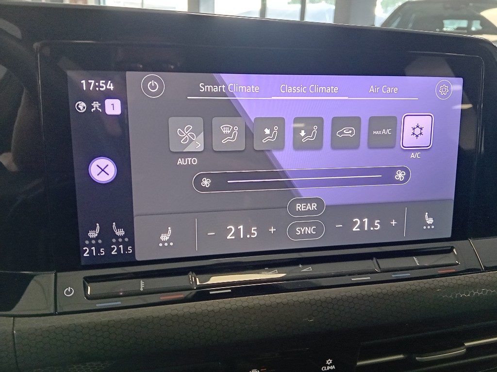 Clicca per ingrandire Golf - 2.0 TSI DSG GTI