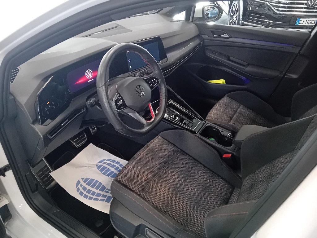 Clicca per ingrandire Golf - 2.0 TSI DSG GTI