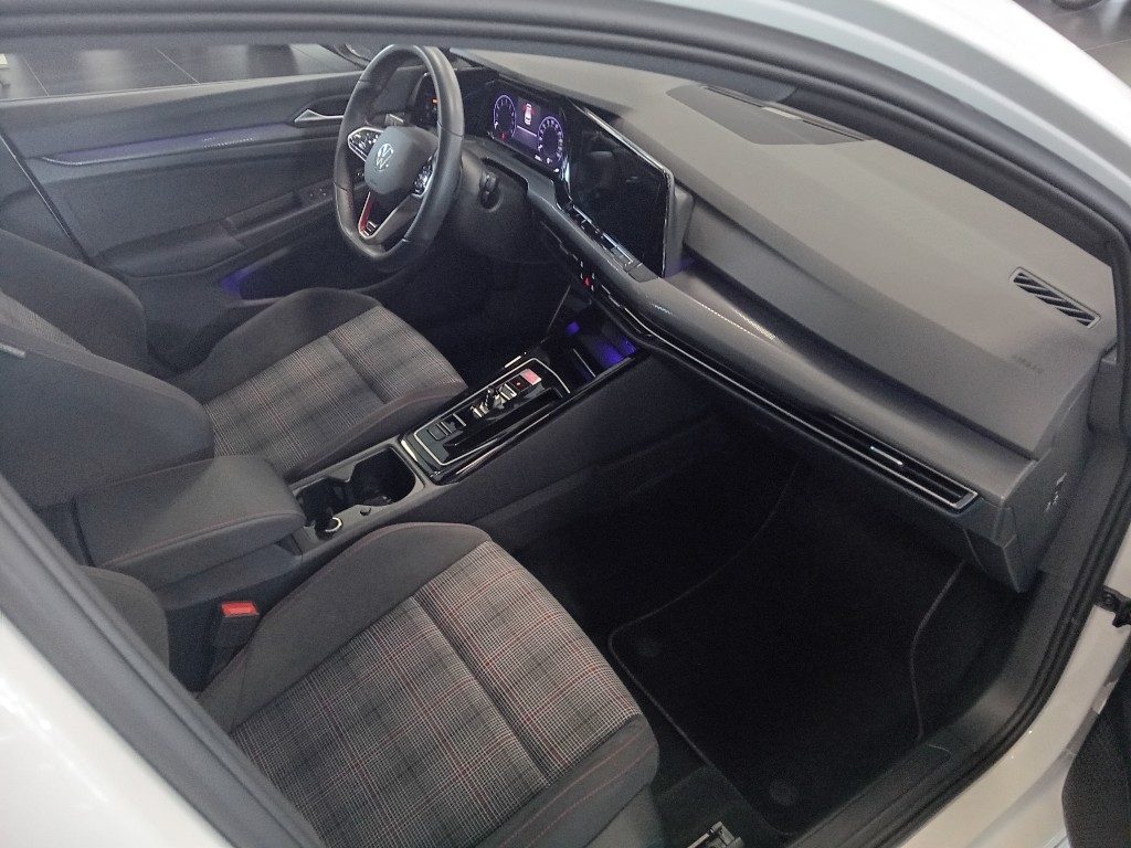 Clicca per ingrandire Golf - 2.0 TSI DSG GTI
