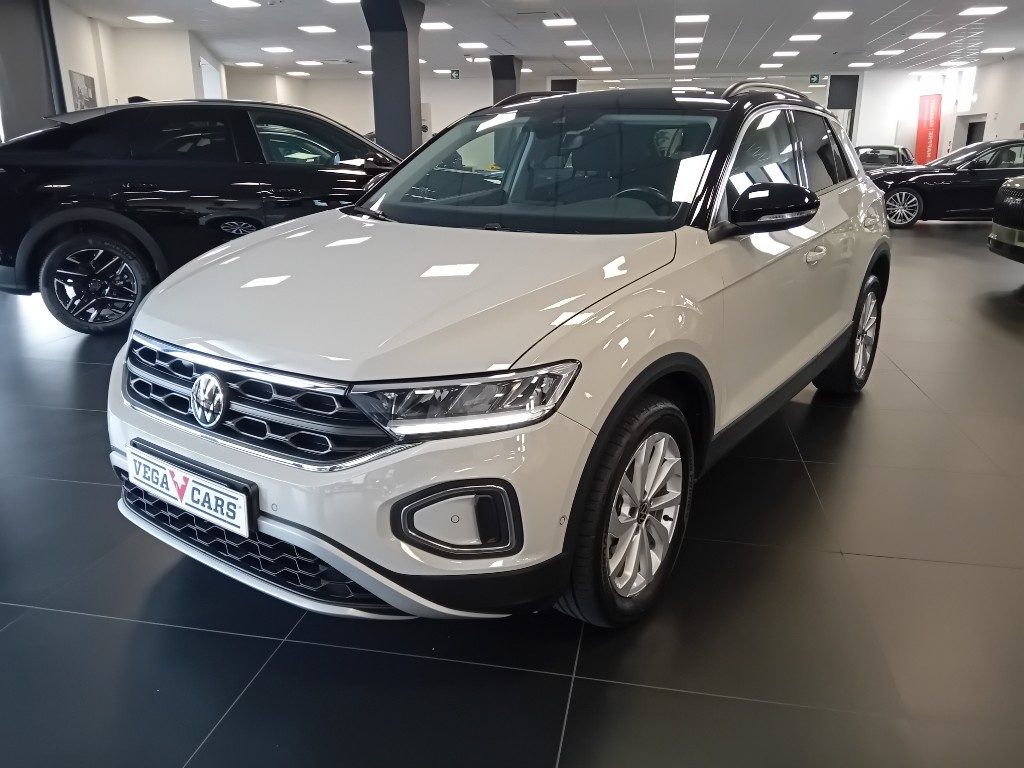 Clicca per ingrandire T-Roc - 1.0 TSI Life OFFERTA PROMO!!!!!
