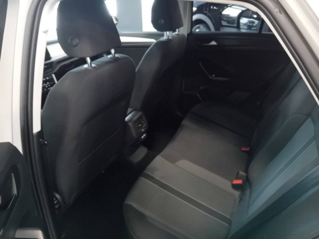 Clicca per ingrandire T-Roc - 1.0 TSI Life OFFERTA PROMO!!!!!