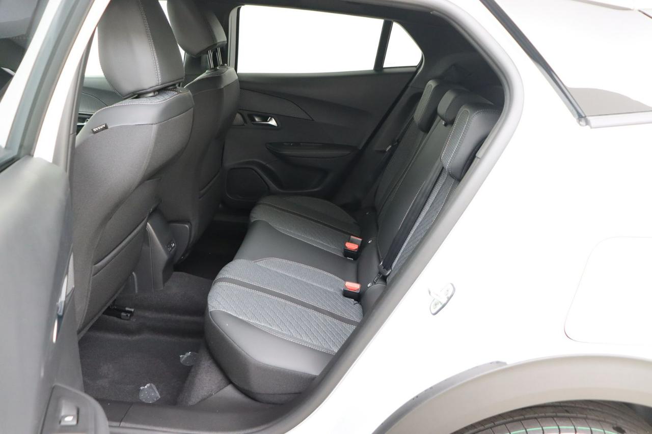 PEUGEOT 2008 PureTech 100 S&S Allure - 15