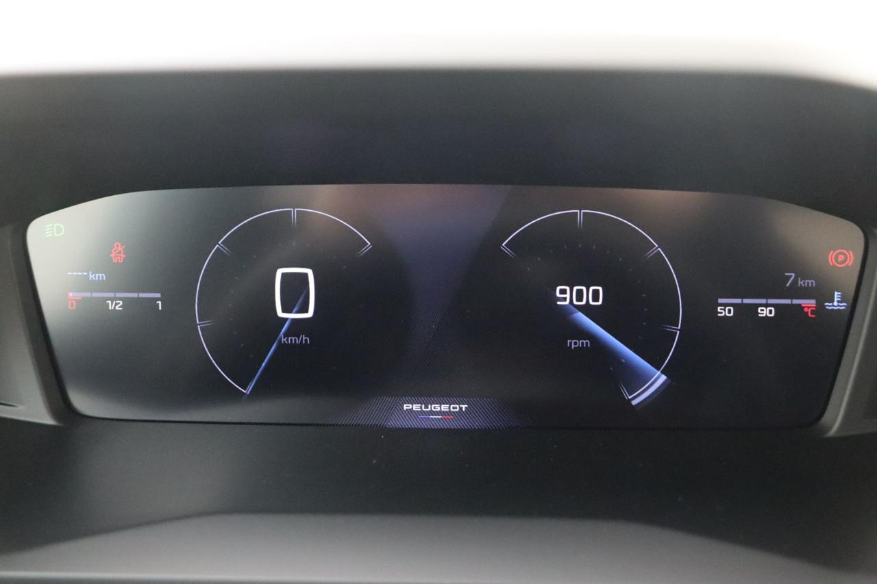 PEUGEOT 2008 PureTech 100 S&S Allure - 8