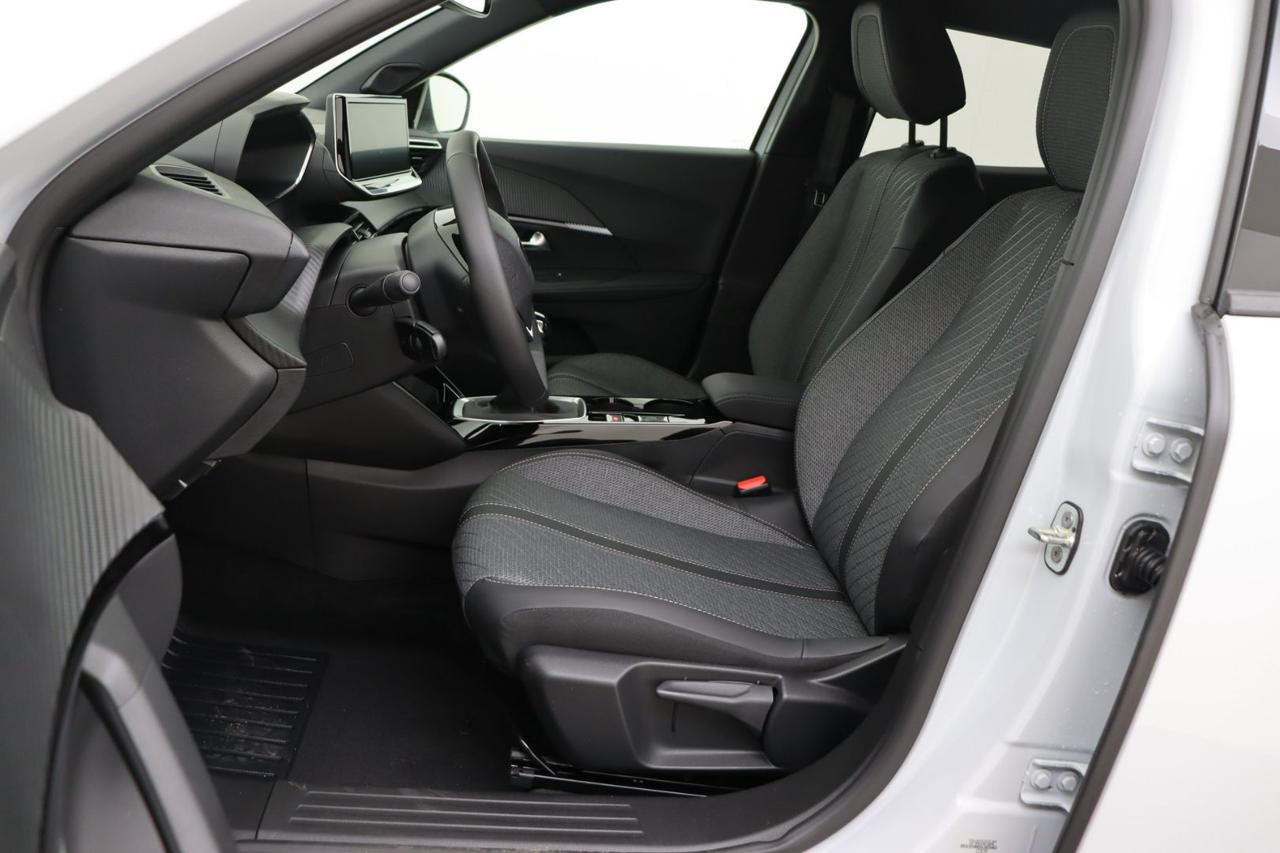 PEUGEOT 2008 PureTech 100 S&S Allure - 5