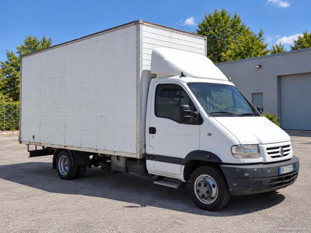 RENAULT Mascott Bianco pastello