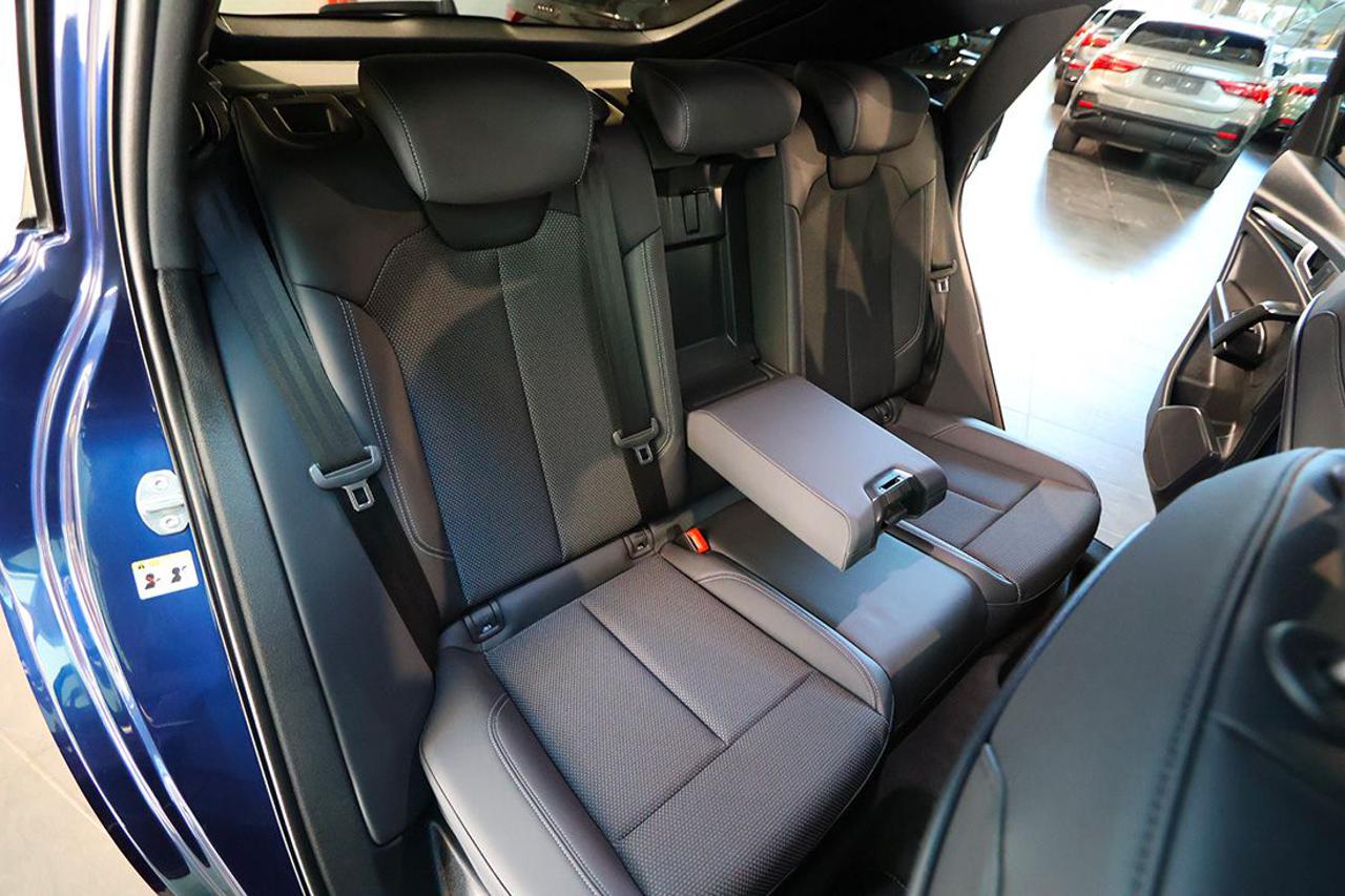 AUDI Q5 40 TFSI Sportback Quattro S-Tronic Identity Black - 20