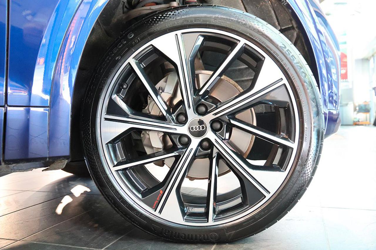 AUDI Q5 40 TFSI Sportback Quattro S-Tronic Identity Black - 6