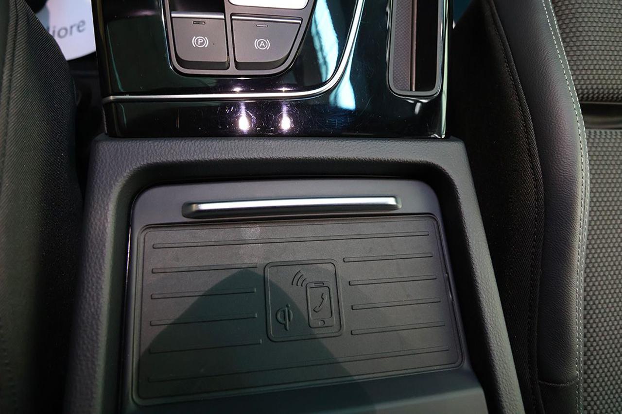 AUDI Q5 40 TFSI Sportback Quattro S-Tronic Identity Black - 41