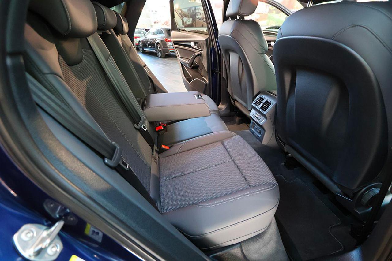 AUDI Q5 40 TFSI Sportback Quattro S-Tronic Identity Black - 19