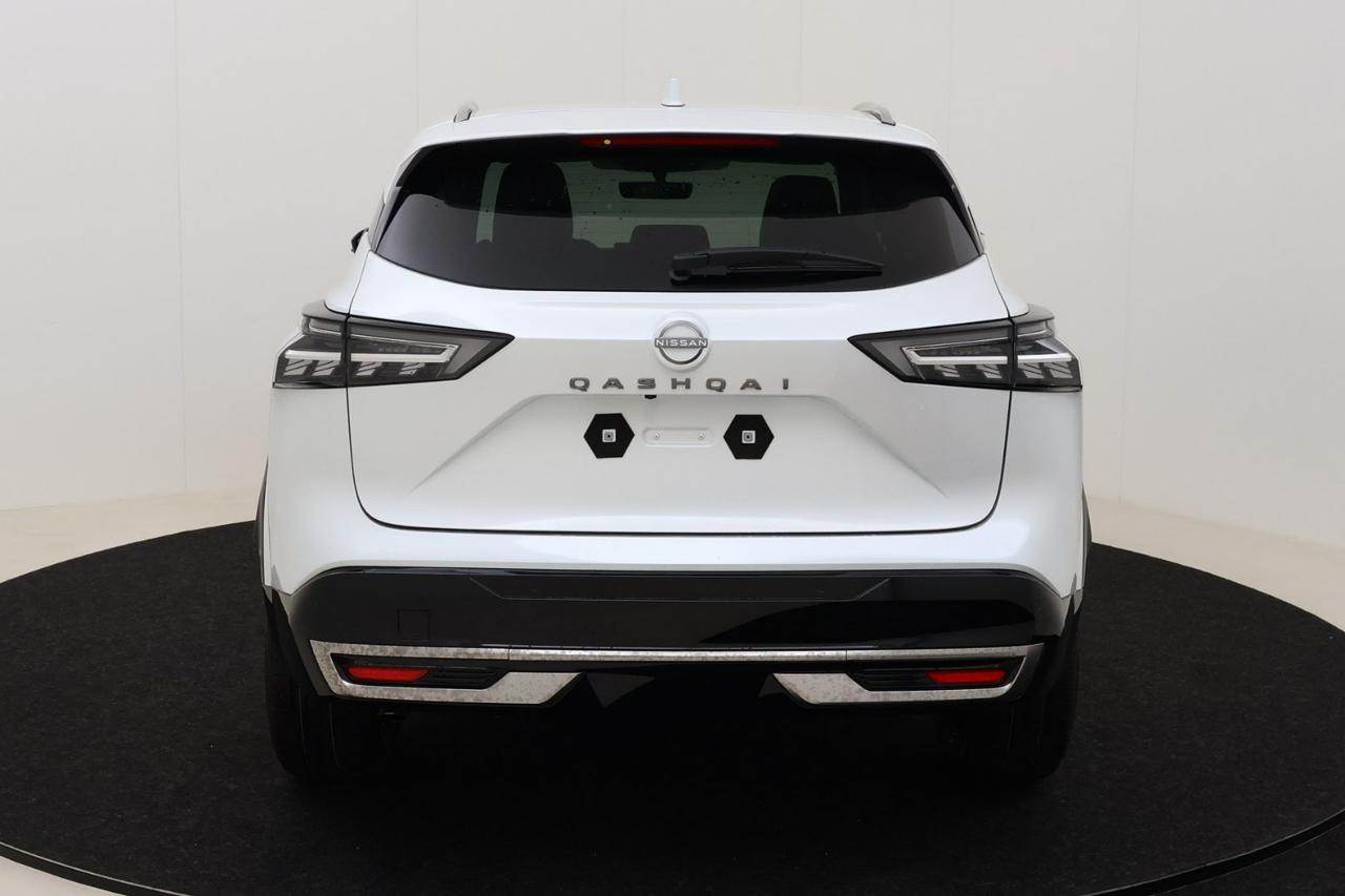 NISSAN Qashqai 1.3 MHEV 158 Tekna+ CVT Bose - 6