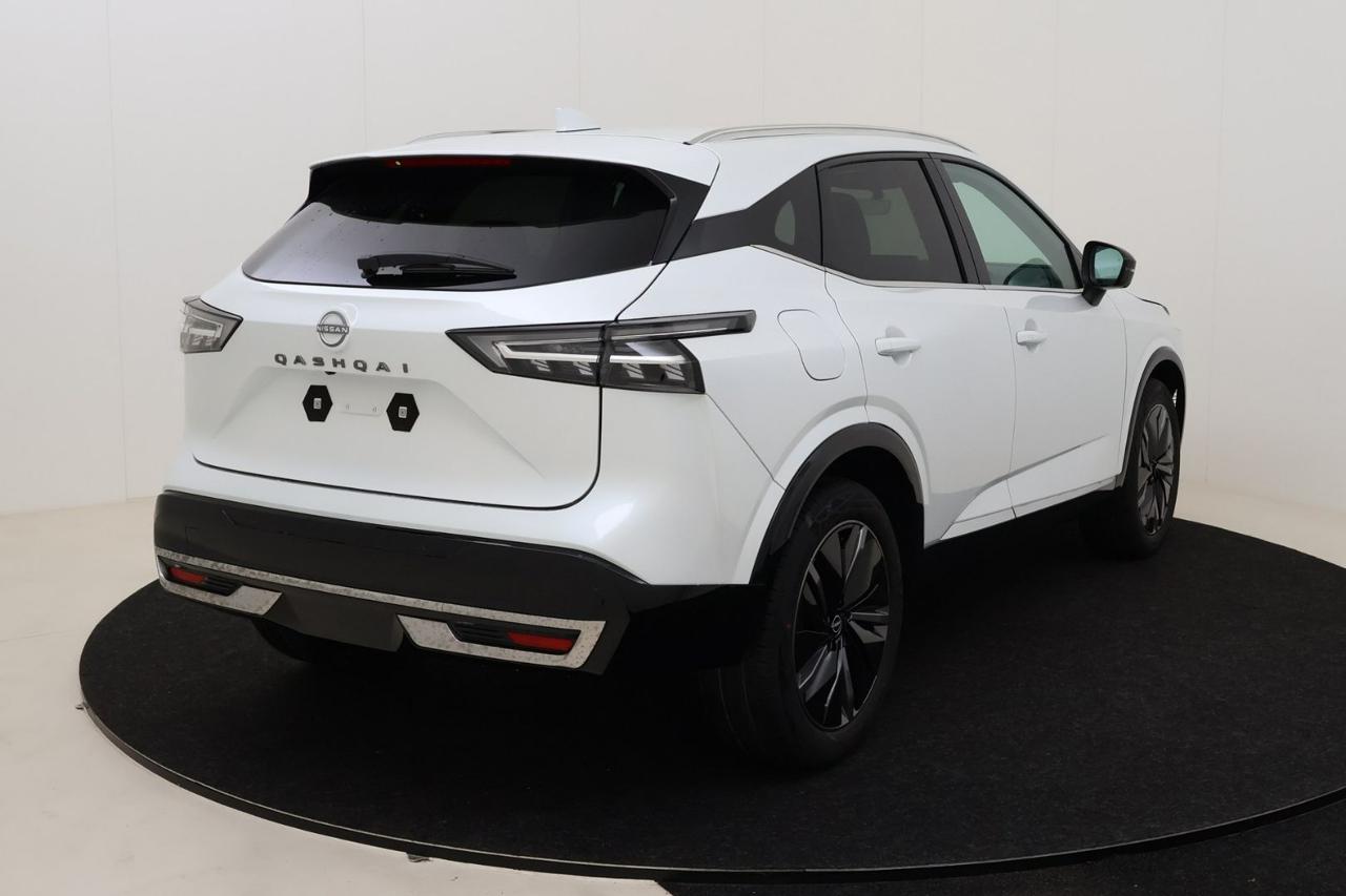 NISSAN Qashqai 1.3 MHEV 158 Tekna+ CVT Bose - 3