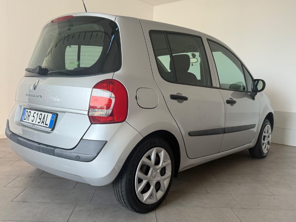 RENAULT Modus 1.2 16V Grazia - 4