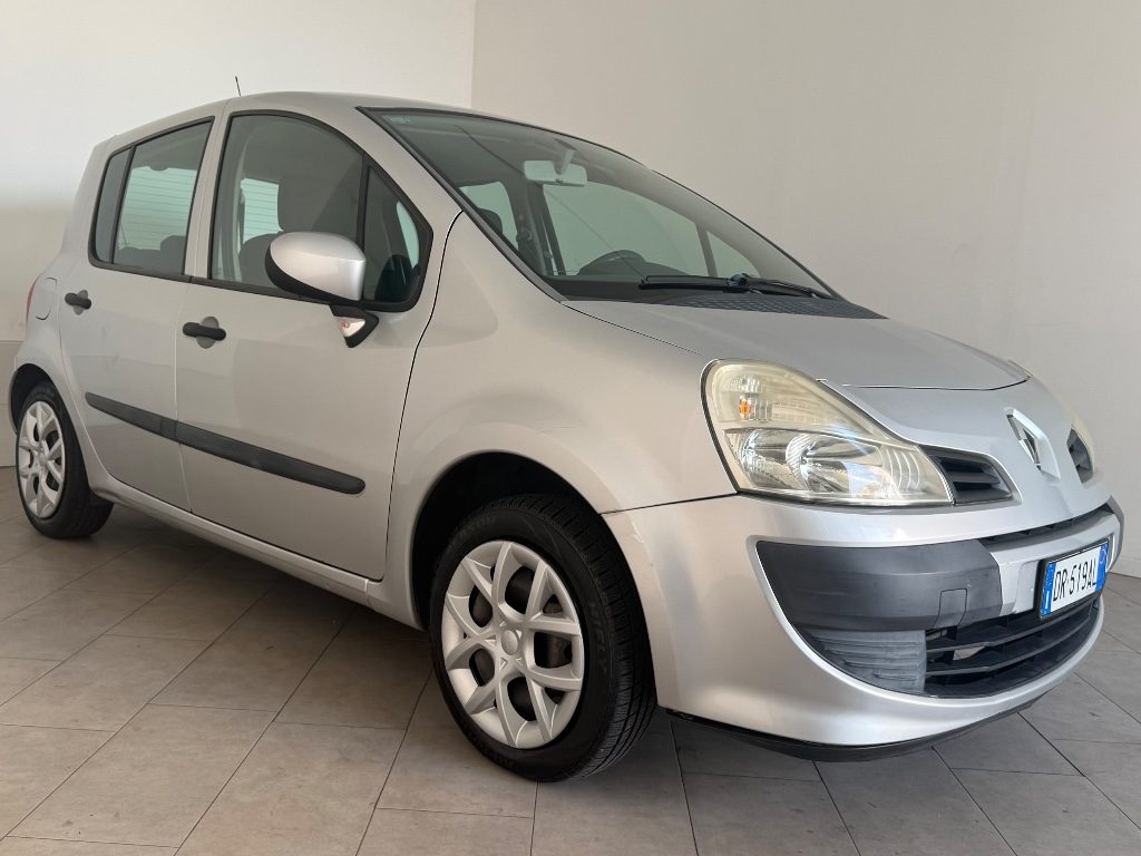 RENAULT Modus 1.2 16V Grazia - 3