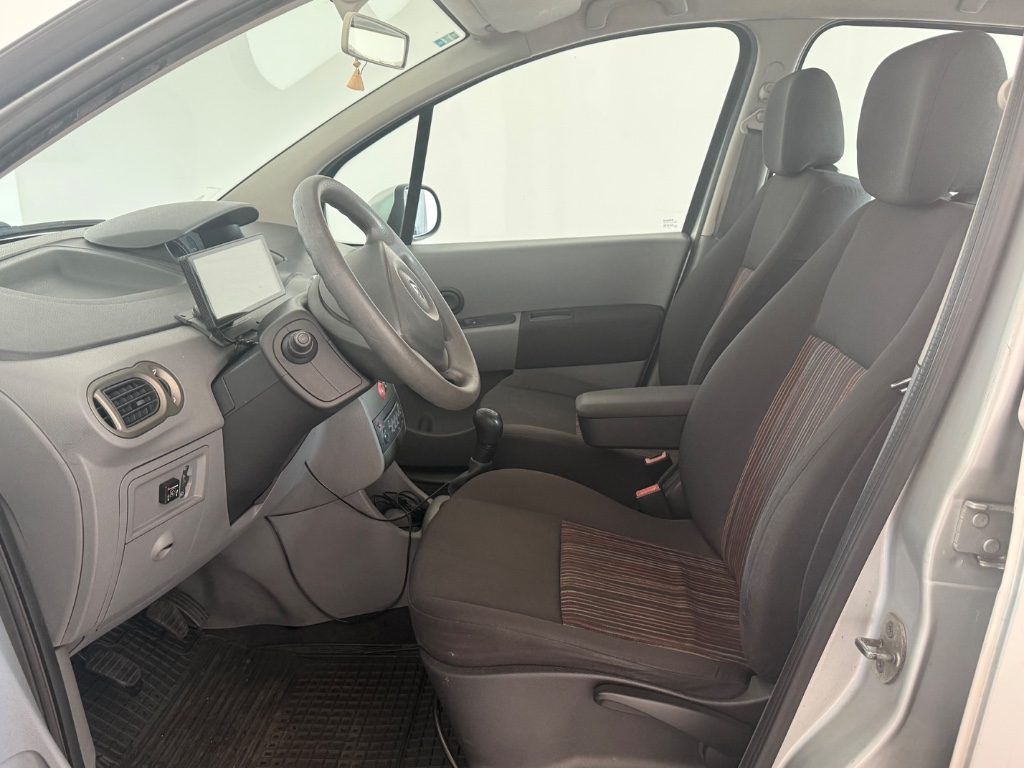 RENAULT Modus 1.2 16V Grazia - 9