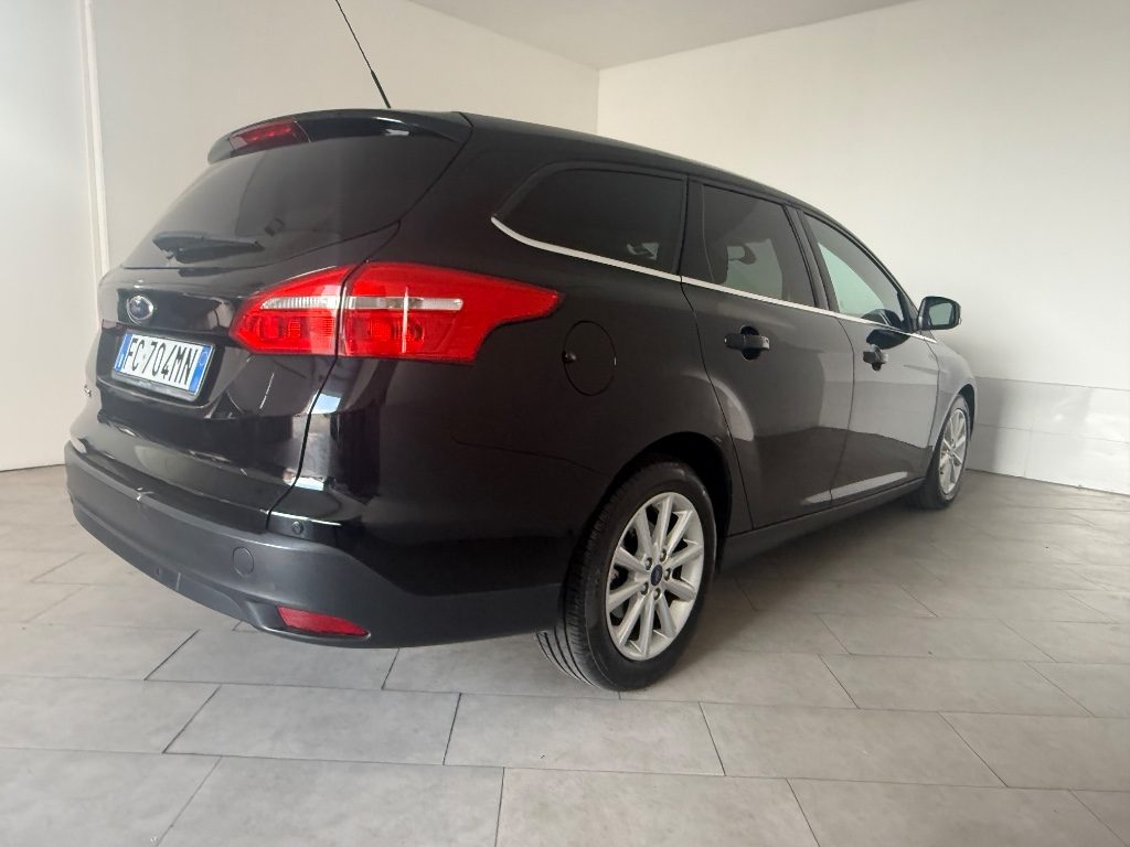 FORD Focus 1.5 TDCi 120 CV Start&Stop SW Titanium X - 5