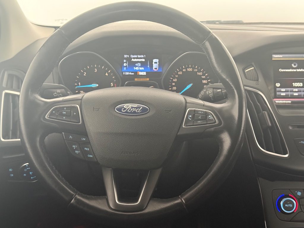 FORD Focus 1.5 TDCi 120 CV Start&Stop SW Titanium X - 19