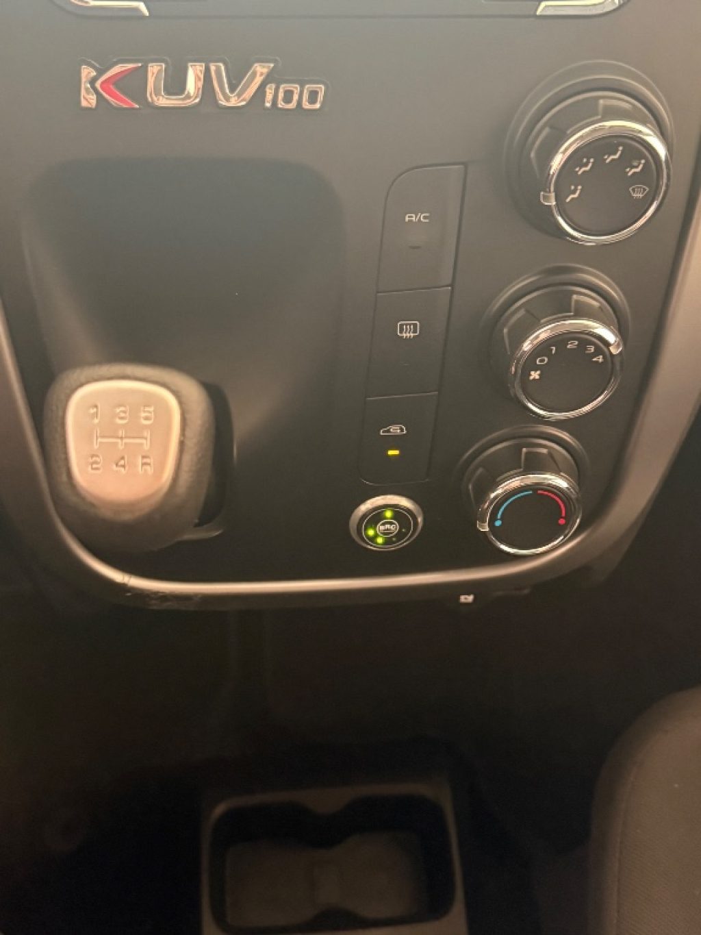 MAHINDRA KUV100 1.2 VVT M-Bifuel(GPL) K8 - 16