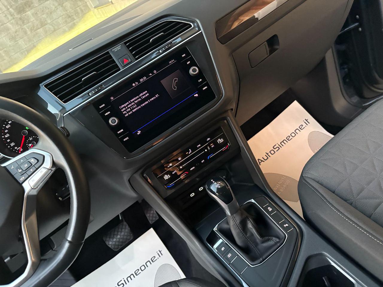 VOLKSWAGEN Tiguan 2.0 TDI 150 CV SCR DSG Life - 26