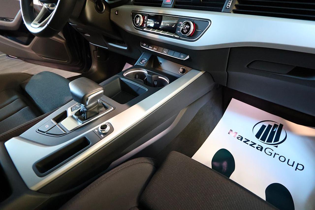 AUDI A4 35 TDI Avant S-Tronic S-Line - 35