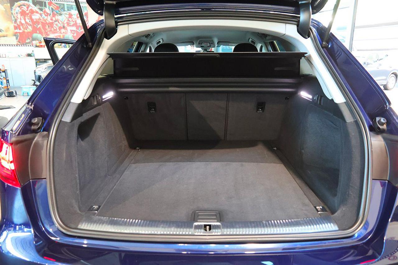AUDI A4 35 TDI Avant S-Tronic S-Line - 12