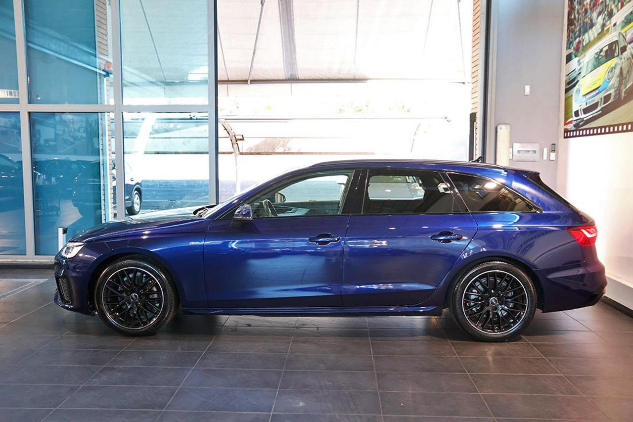 AUDI A4 35 TDI Avant S-Tronic S-Line - 3