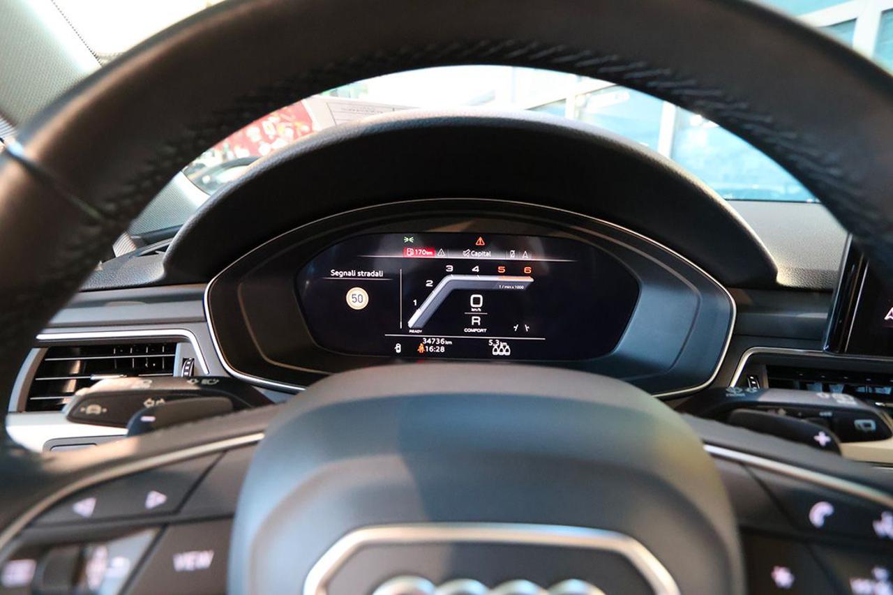 AUDI A4 35 TDI Avant S-Tronic S-Line - 32