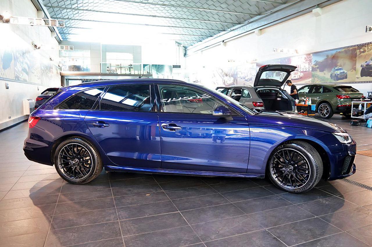 AUDI A4 35 TDI Avant S-Tronic S-Line - 10