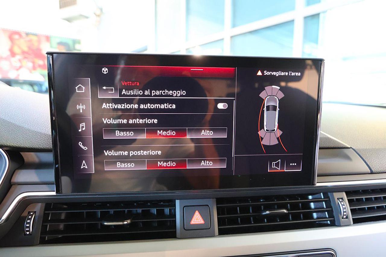 AUDI A4 35 TDI Avant S-Tronic S-Line - 25